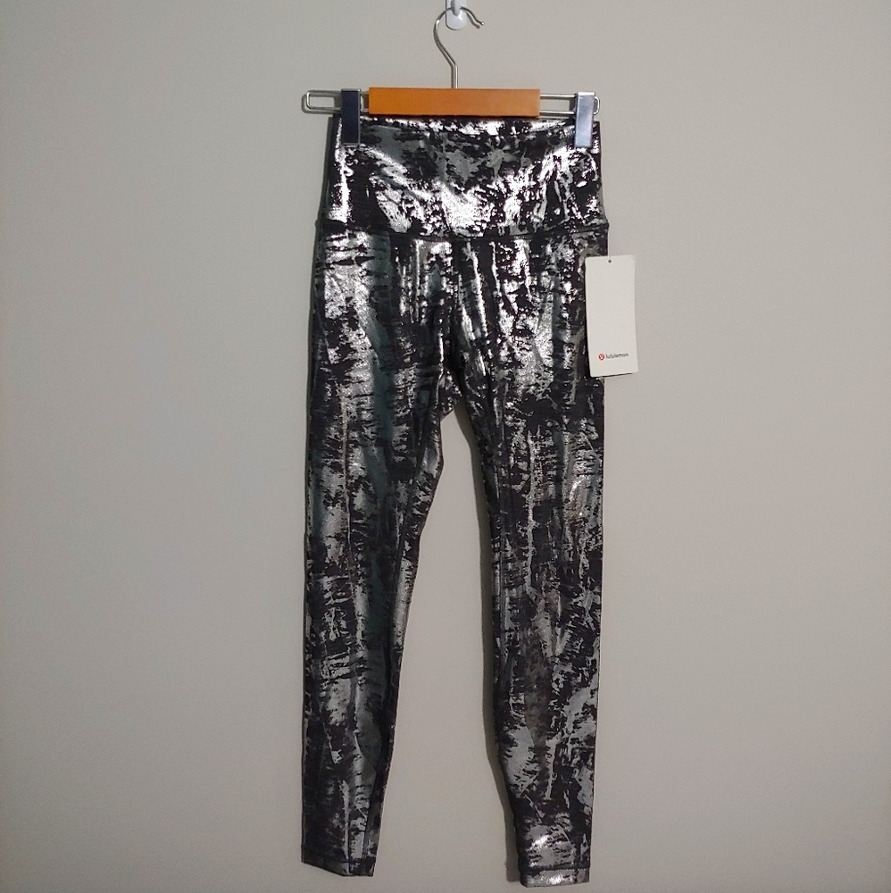 BNWT Lululemon Wunder Under Leggings